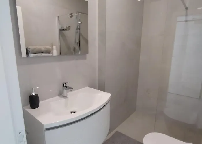 Sulmare Brodarica (Sibenik-Knin)